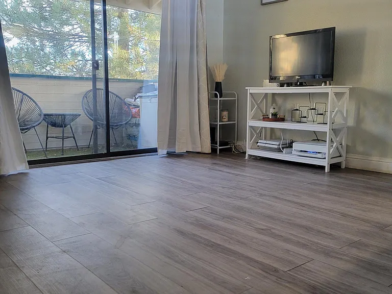 2435 Sycamore Glen Dr #1 — Photo 10