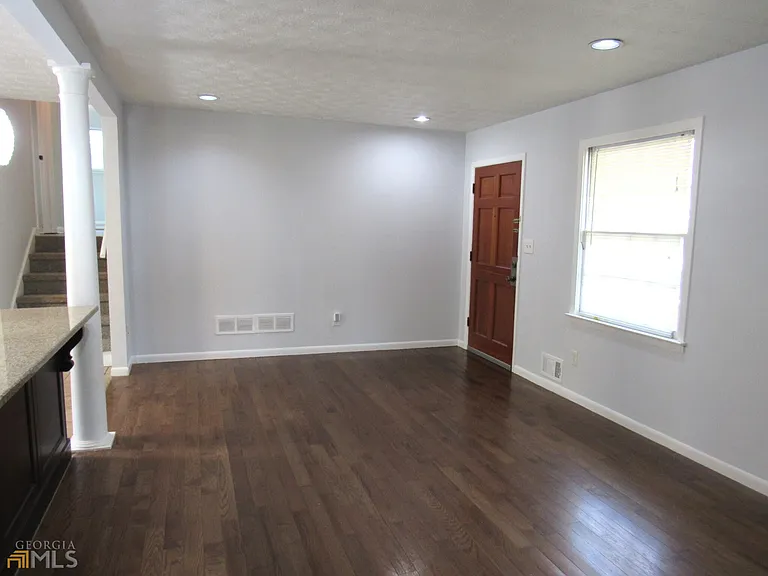 8337 Holly Dr — Photo 6