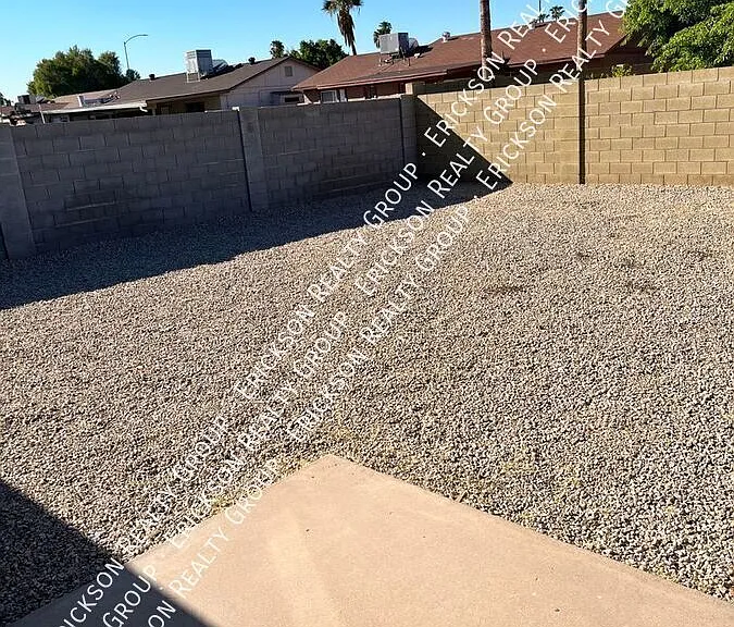 606 W Flower Ave — Photo 12