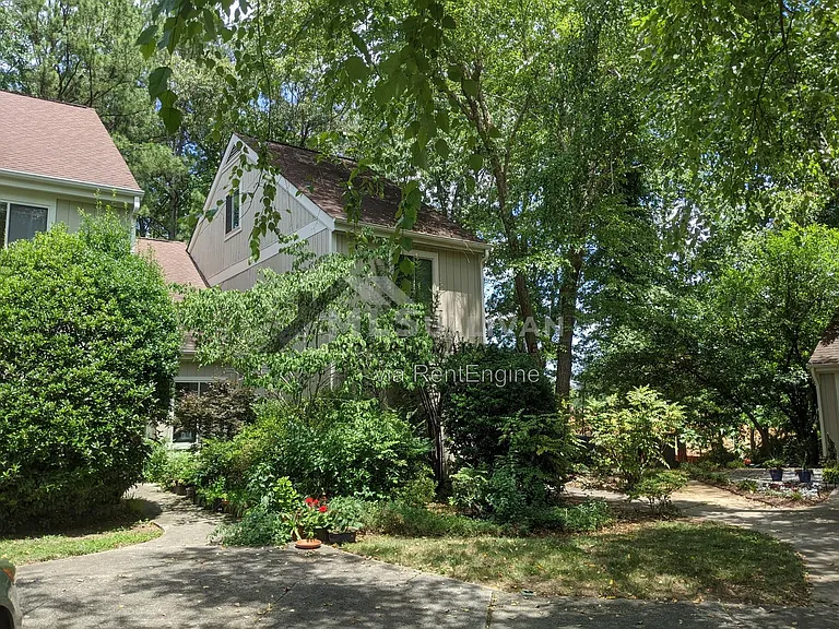 4101 Five Oaks Dr #26 — Photo 19