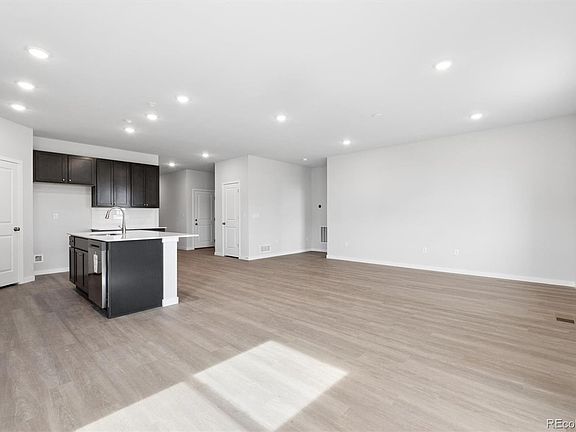 5th image of 3702 Sandreed Street