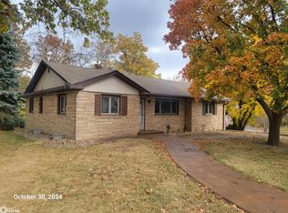 201 E North St, Bloomfield, IA 52537