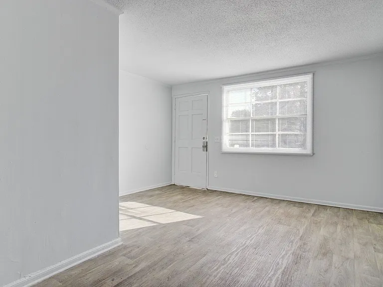 Beltline Townhomes — Photo 5