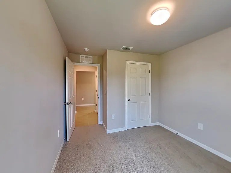 4731 Gillot Blvd — Photo 17