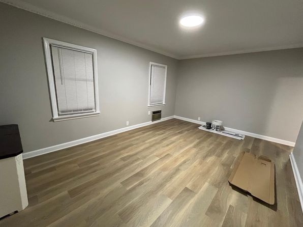 (undisclosed Address)