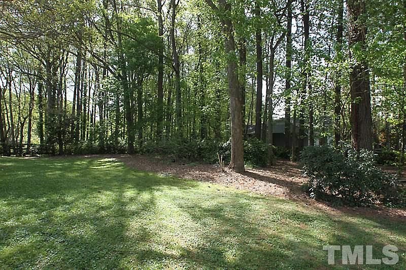 2nd image of 1105 Highland Trl