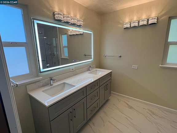 4th image of 5535 Merritt Dr