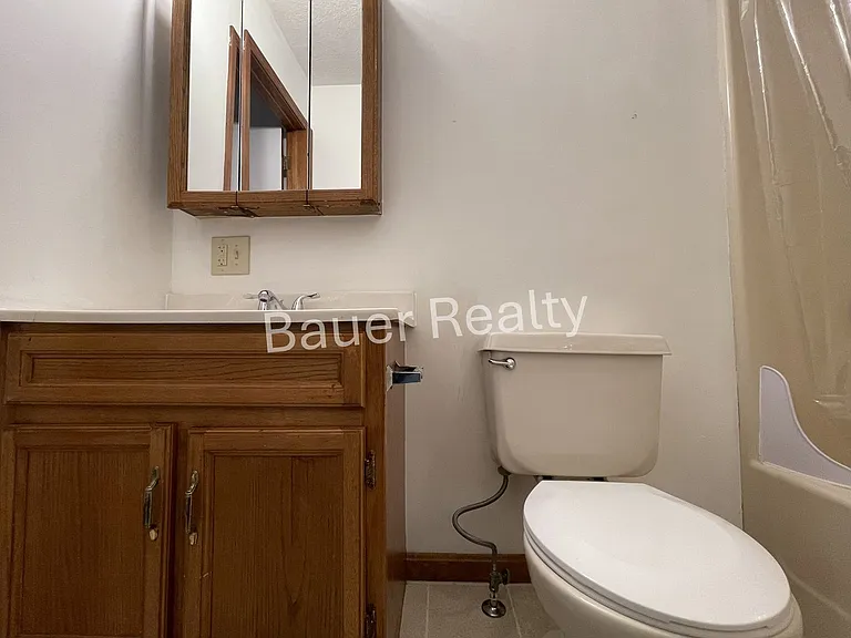 87 New St — Photo 8