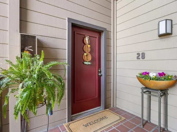 1963 Rock St APT 28, Mountain View, CA 94043