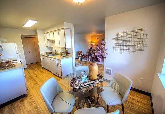 3rd image of 120 SE Mast Ave APT 10