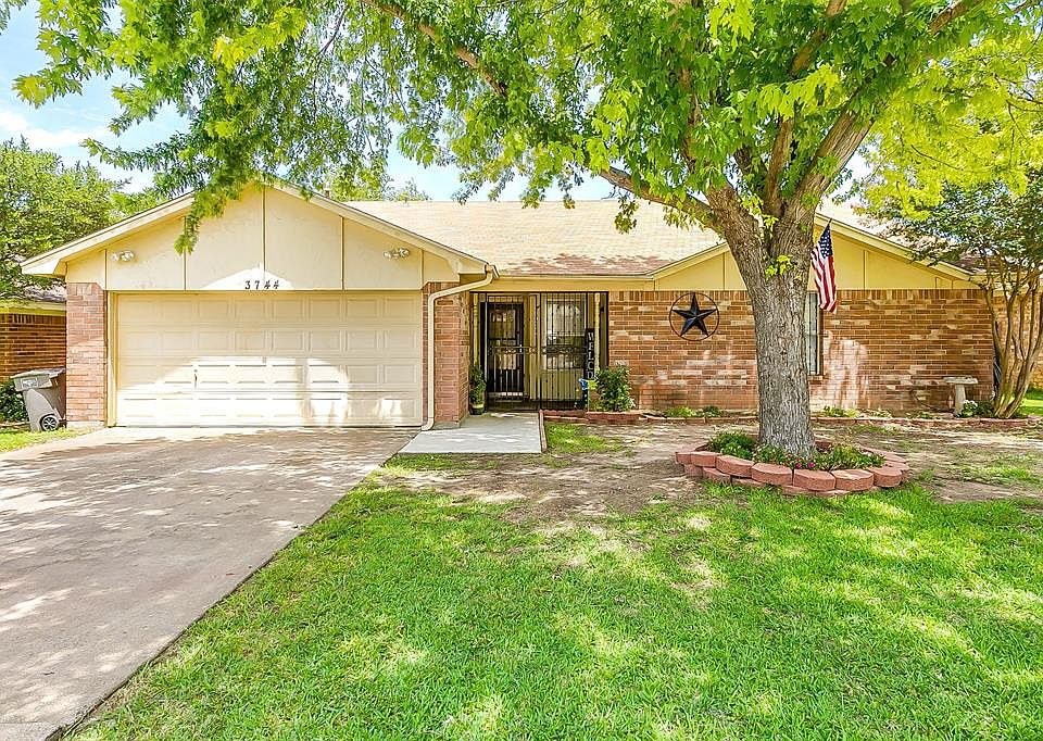1st image of 3744 Misty Meadow Dr