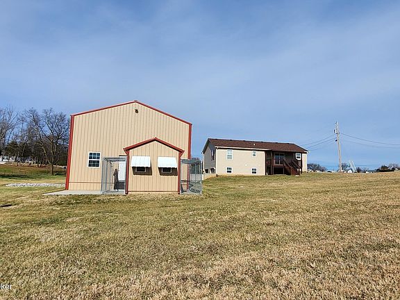 5th image of 2647 New Highland Church Rd