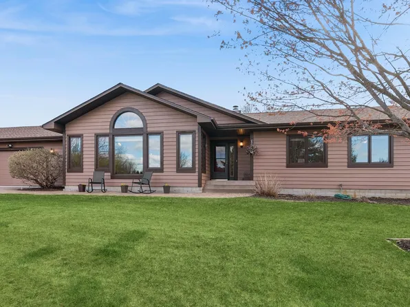 24044 Irish Ave, Forest Lake, MN 55025