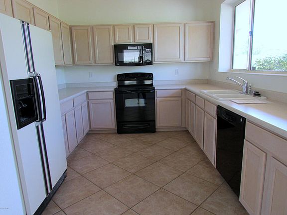 5th image of 9034 W Escuda Dr