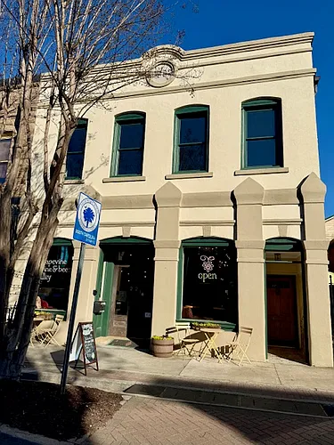 22 Congress St N Photo 1