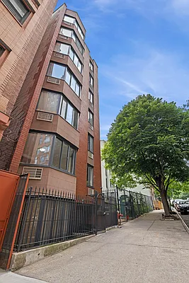 4 West 104th Street