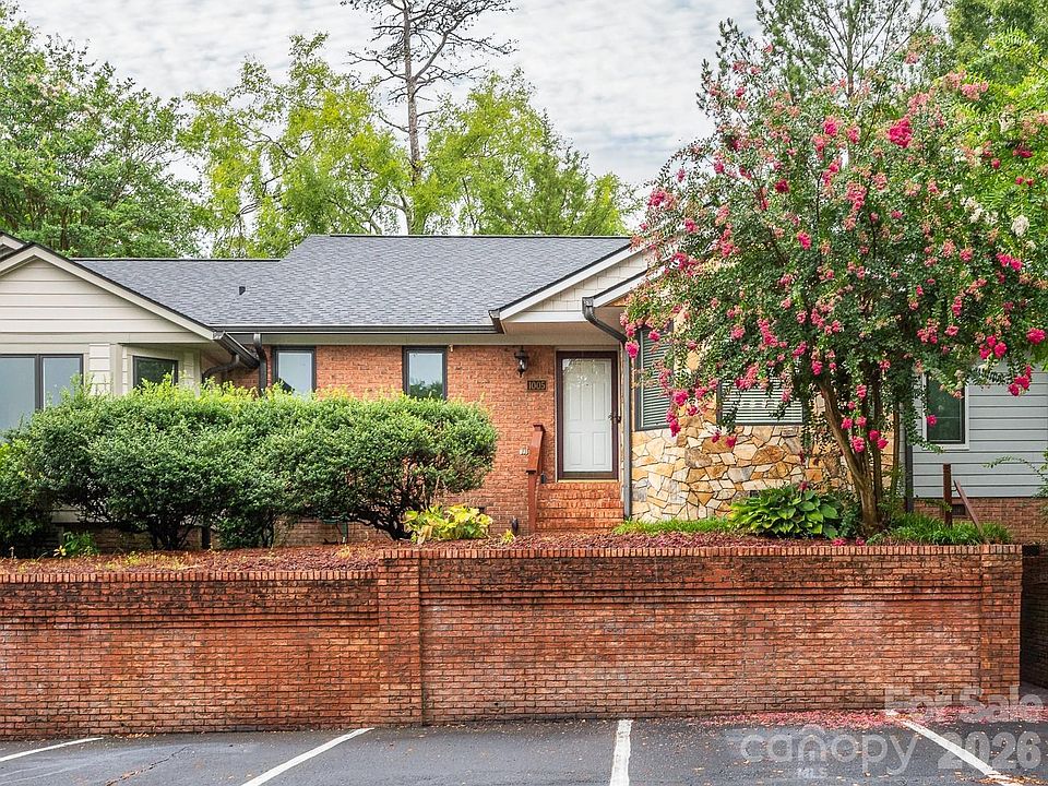 1st image of 1005 Kenilworth Ct NW