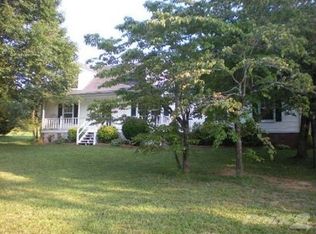 102 Aspen Cir, Dickson, TN 37055