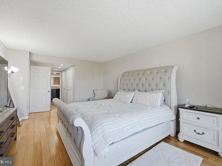 6101 Edsall Rd #1402 — Photo 17