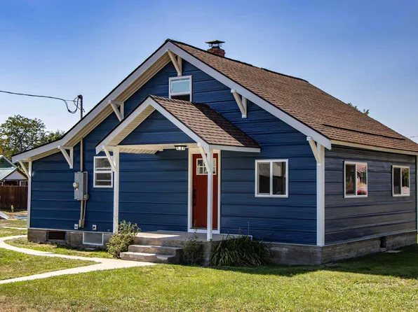 274 2nd St, Priest River, ID 83856