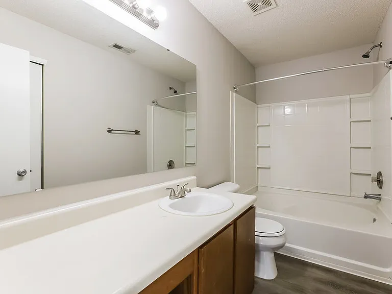 9205 Middlebury Way — Photo 10