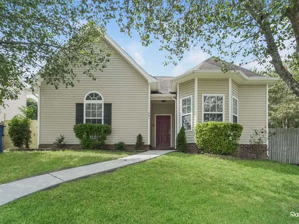 741 Sir Raleigh Dr, Concord, NC 28025