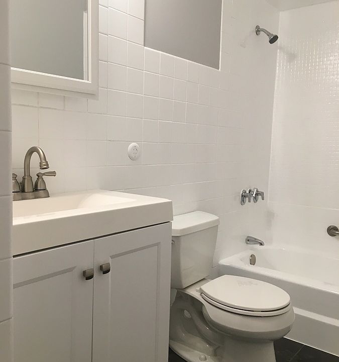 1st image of 9735 S Cicero Ave APT 3SW