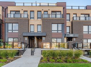 235 McLevin Ave #4, Toronto, ON M1B5K1