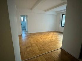 1563 Metropolitan Ave, Bronx, NY