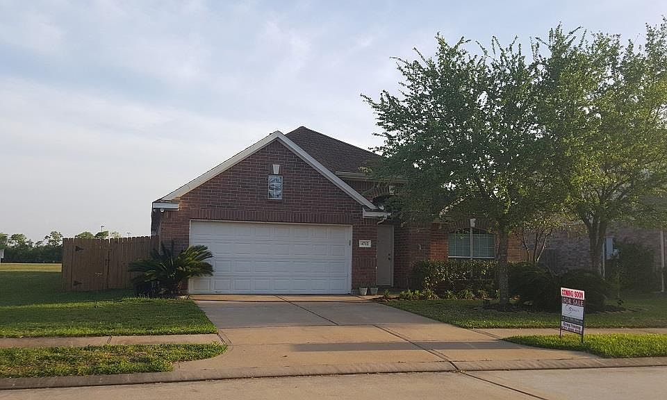 1st image of 4712 Cedar Hill Dr
