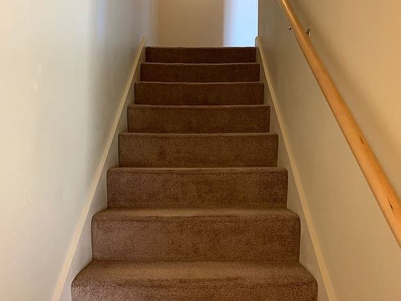 4th image of 4277 W Babcock St #B