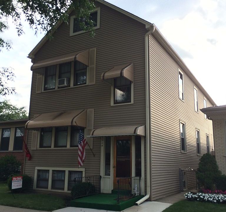 1st image of 3504 N Neenah Ave