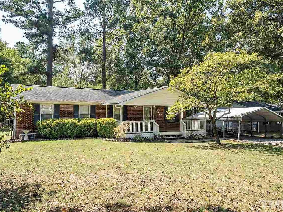 1st image of 923 Spruce Pine Trl