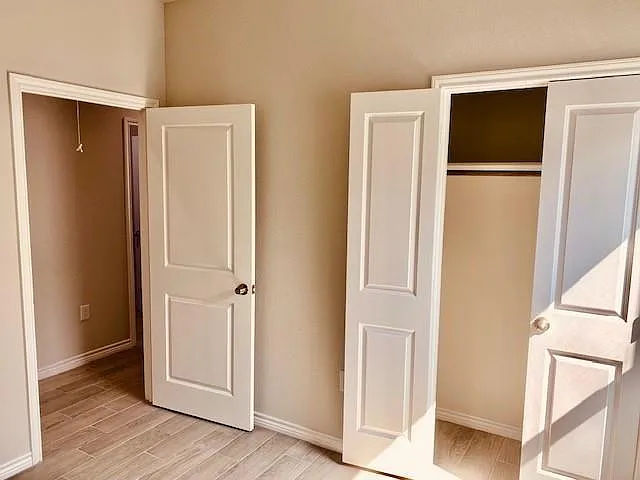 11907 Nelwood St — Photo 14