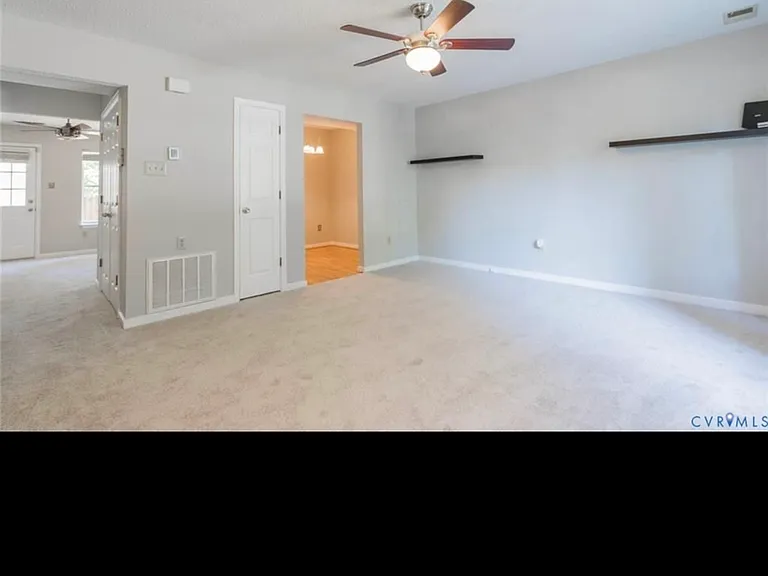 1814 Timberly Waye — Photo 7