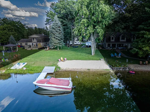 4640 Queens Way, Gladwin, MI 48624