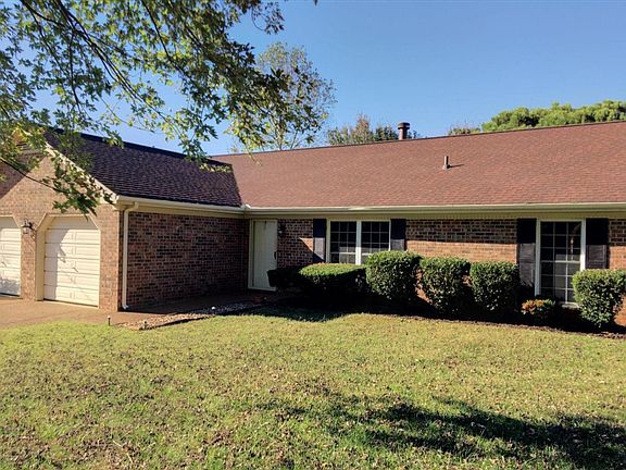 3rd image of 555 Highpoint Dr