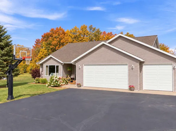 30860 Carefree Ln, Detroit Lakes, MN 56501