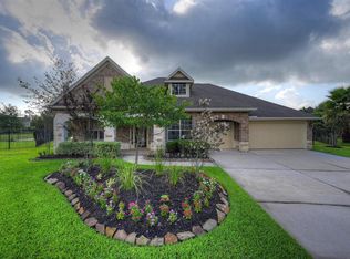 14 Childres Pond Ct, The Woodlands, TX 77389
