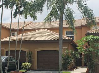 1422 Coronado Rd, Weston, FL 33327