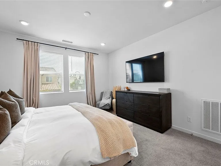 3959 Lavine Way — Photo 24