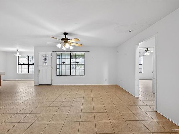4th image of 12138 N Glasscock Rd