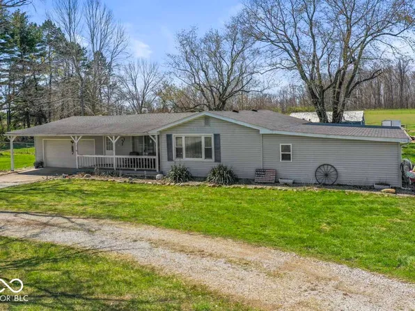 5571 N Raider Rd, Middletown, IN 47356