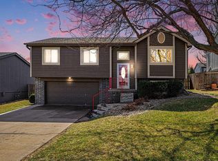 11631 Monroe St, Omaha, NE 68137