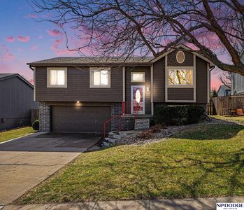 11631 Monroe St, Omaha, NE, 68137