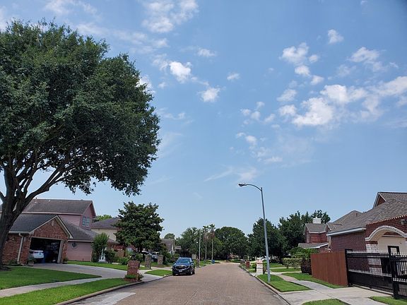 4th image of 15006 Grassington Dr