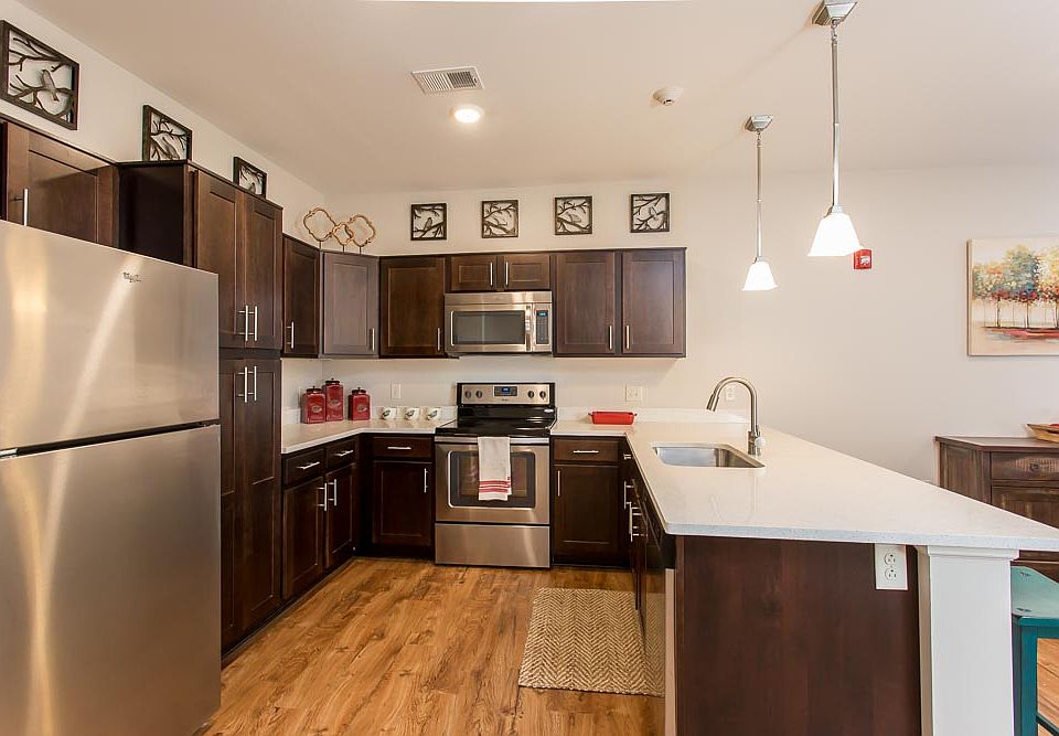 The Marquis at the Woods Apartment Homes Apartment Rentals Webster