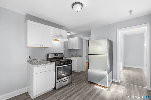 165 Starr St Photo 1
