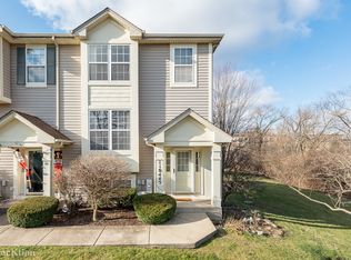 11S445 Rachael Ct #445, Willowbrook, IL 60527