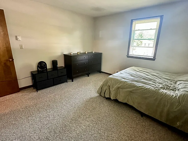 129 Wedgewood Dr #2 — Photo 9